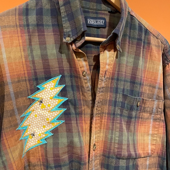 Upcycled Lands End flannel with lightning bolt patchwork large - Picture 4 of 5